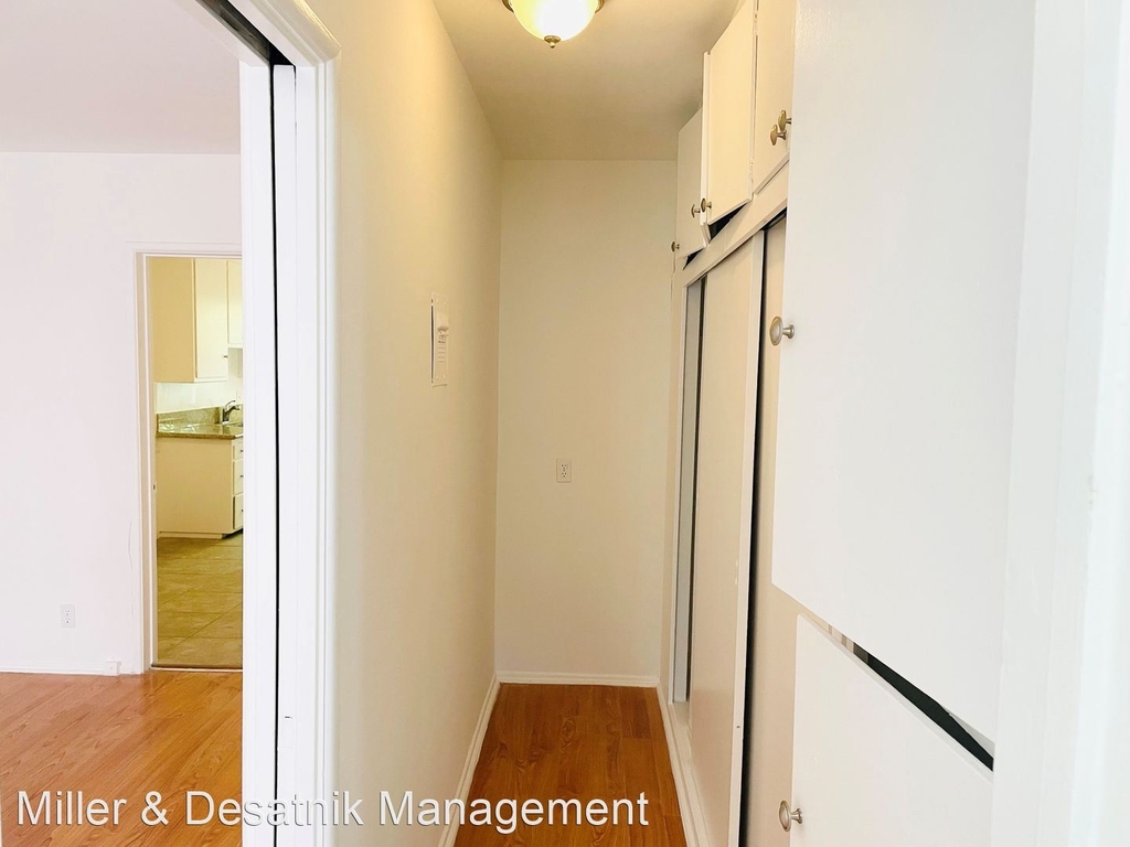 3718 Clarington Avenue - Photo 2