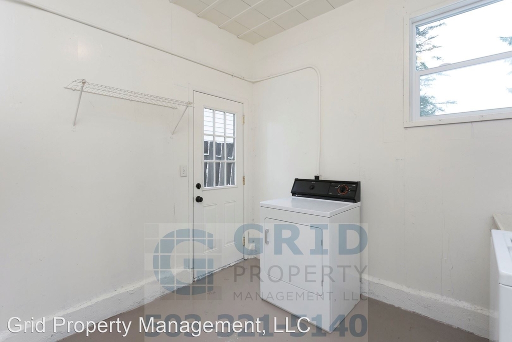 935 Ne 91st Ave - Photo 16