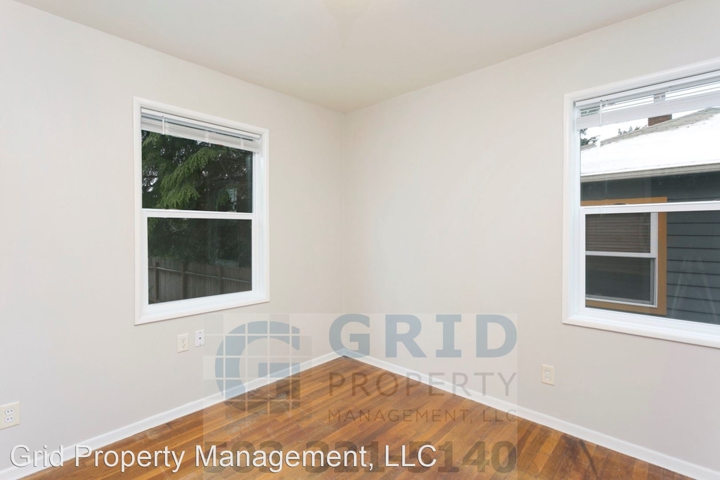 935 Ne 91st Ave - Photo 12