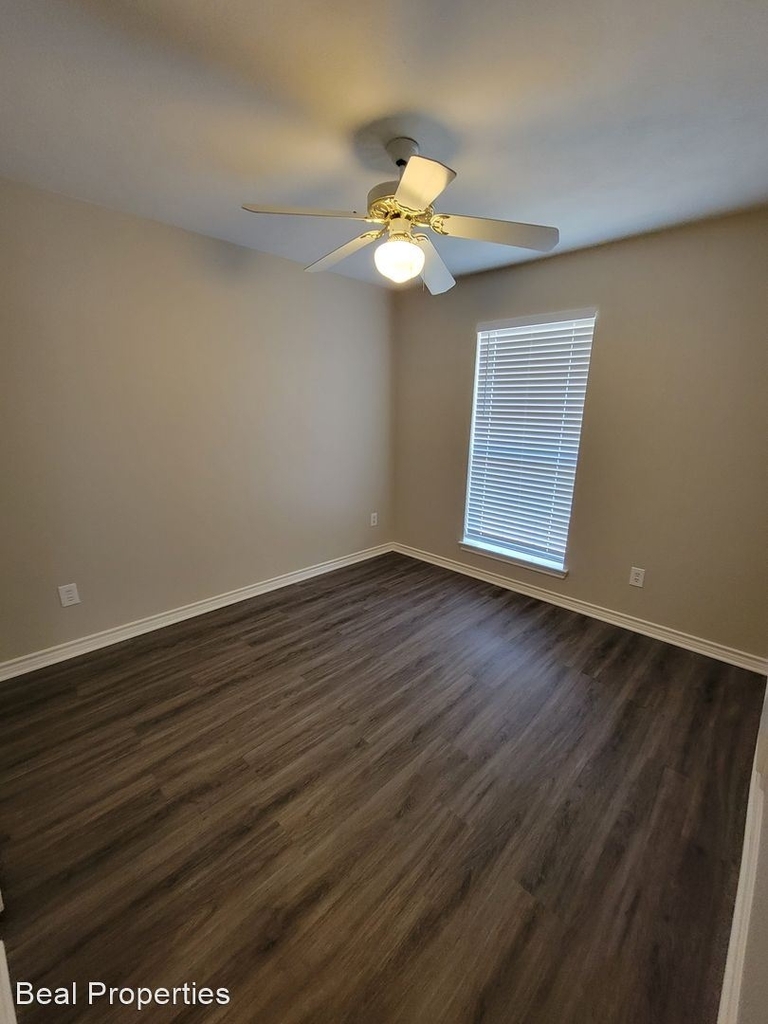 817 Azalea Ct - Photo 10