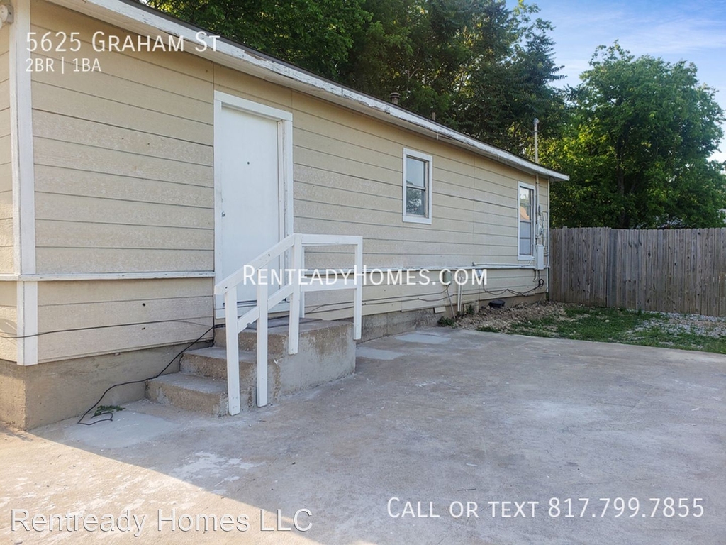 5625 Graham St - Photo 8