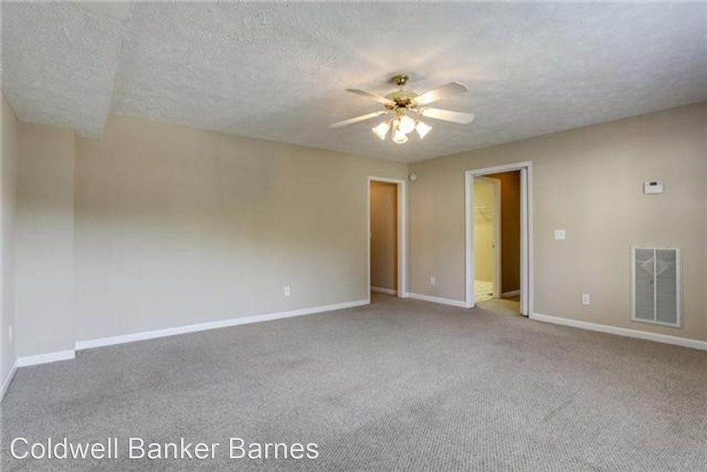 1086 Whispering Winds Ct. - Photo 11