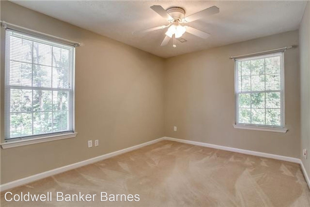 1086 Whispering Winds Ct. - Photo 10
