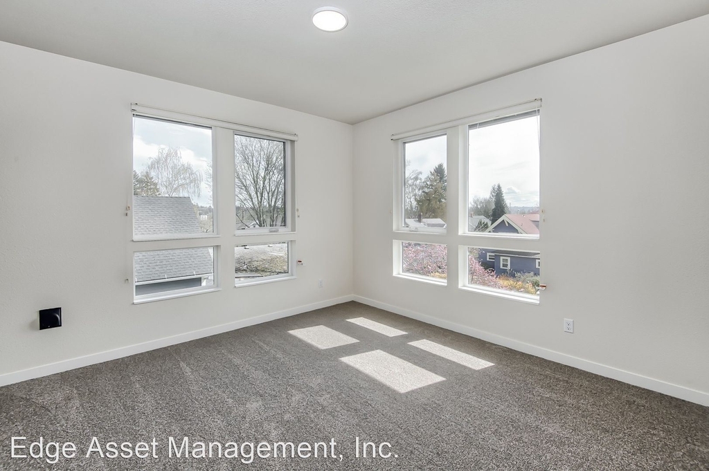 8410 Se 17th Ave - Photo 5