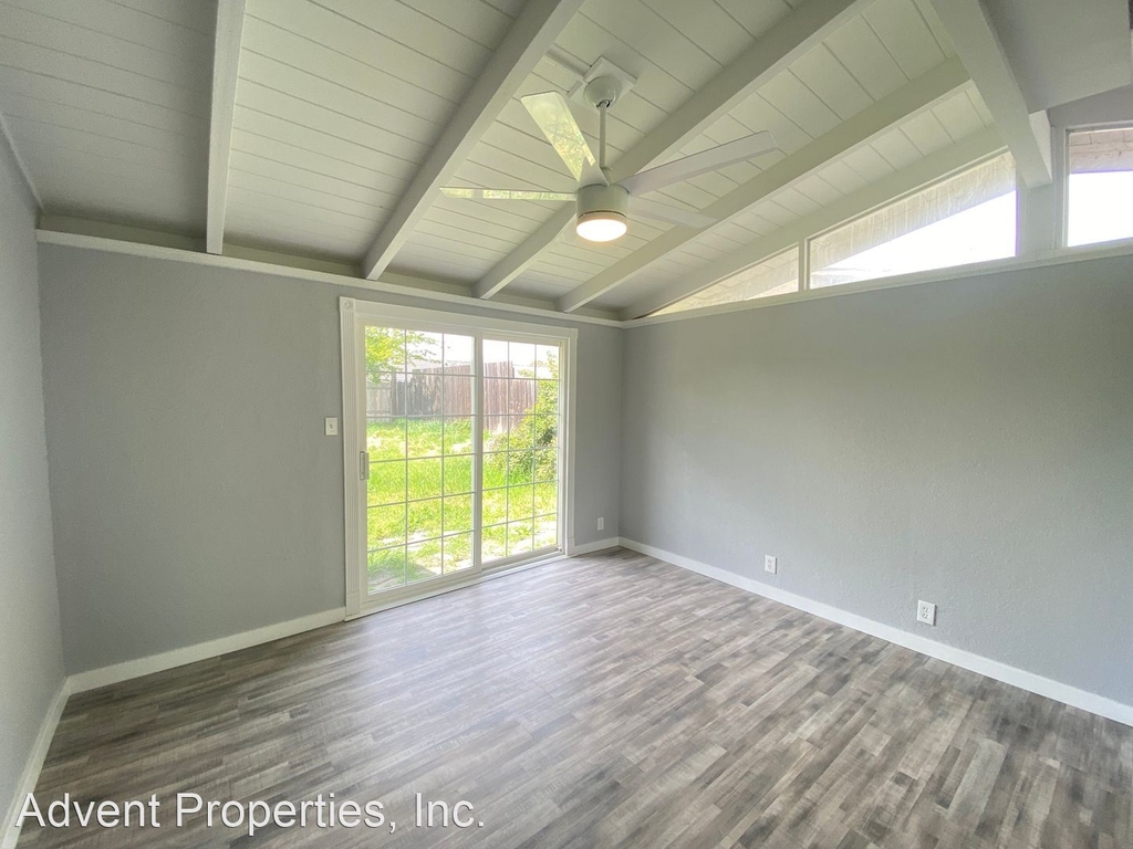 3313 Bennett Way - Photo 10