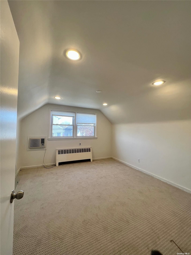 545 E Park Avenue - Photo 7