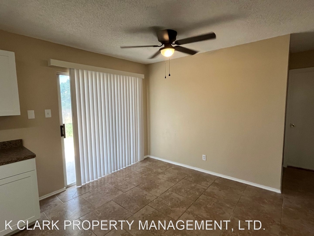 3633 Candlebrook Lane - Photo 9