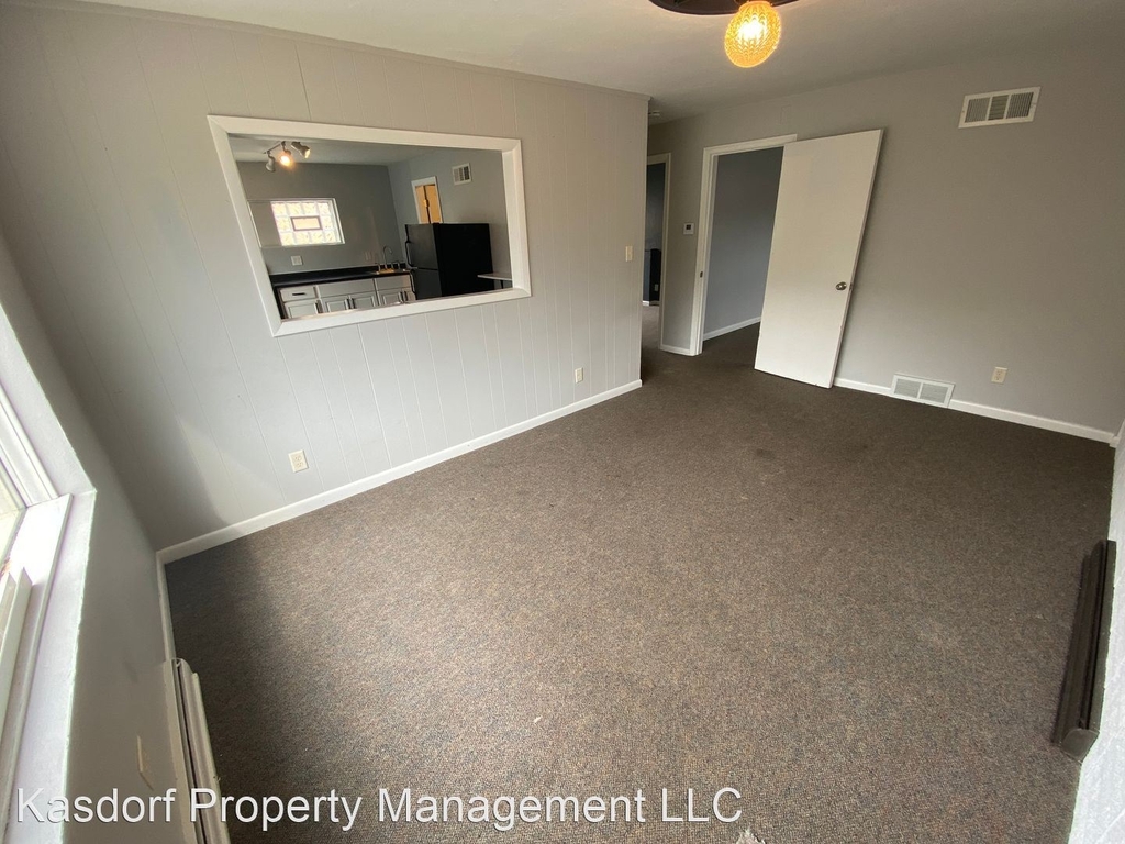 6014 W Lincoln Ave - Photo 4