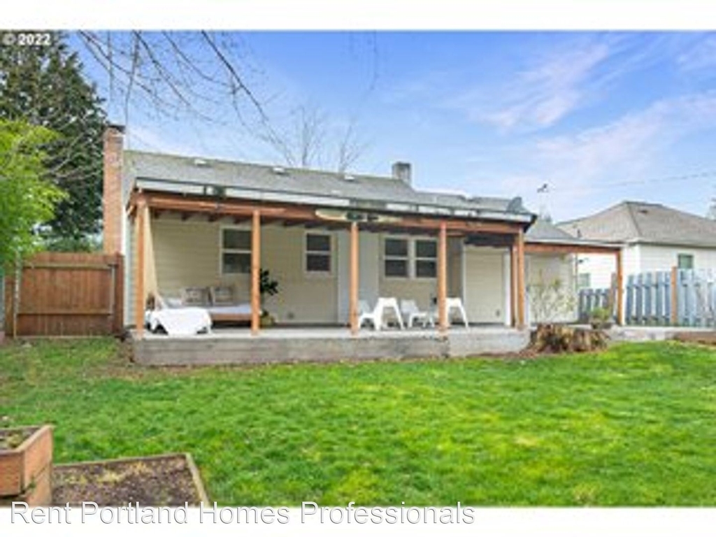 9251 Se Salmon Street - Photo 26