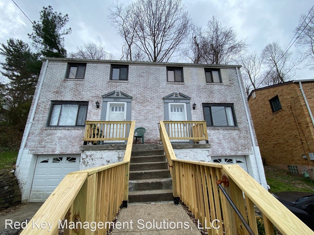 802 B Cooke Dr - Photo 1