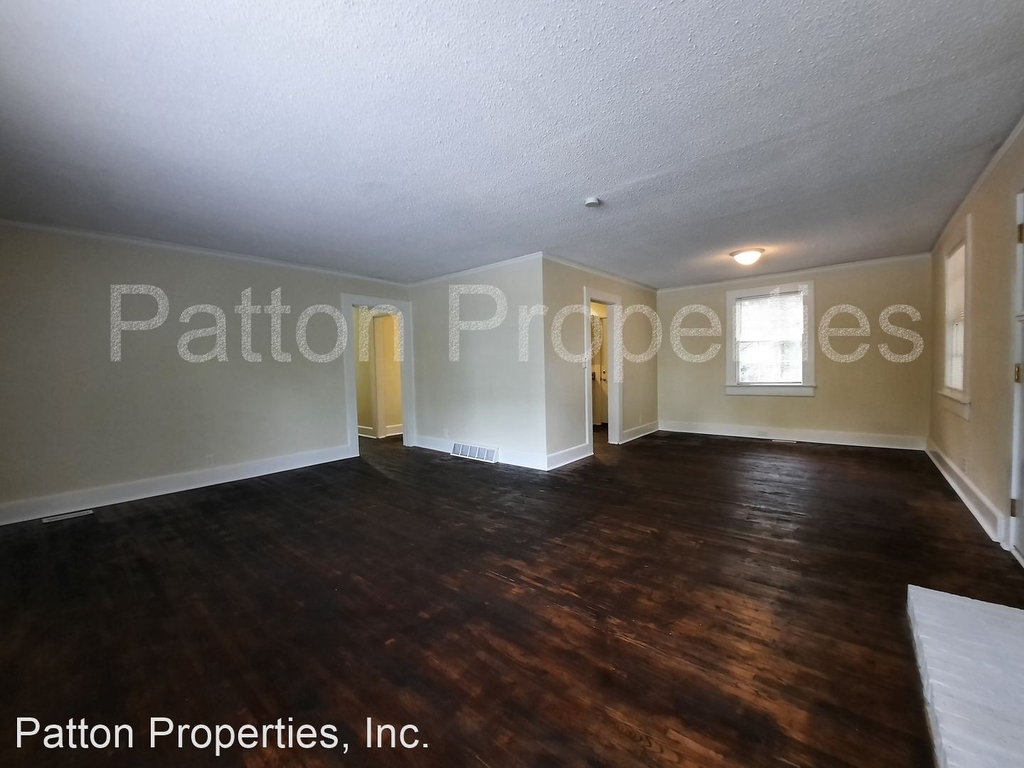 5610 Colonial Drive - Photo 1