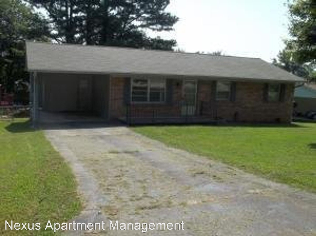 3040 Dow Dr - Photo 0