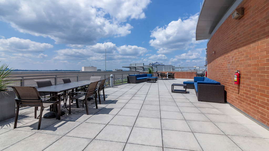 1133 East-west Highway - Photo 23