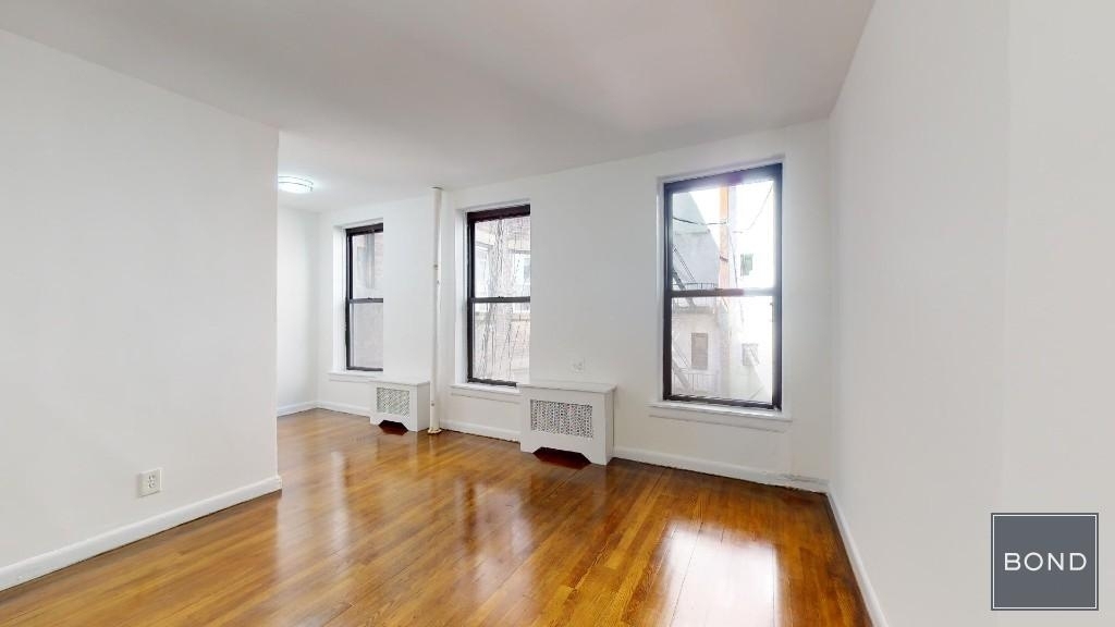594 Third Avenue - Photo 2