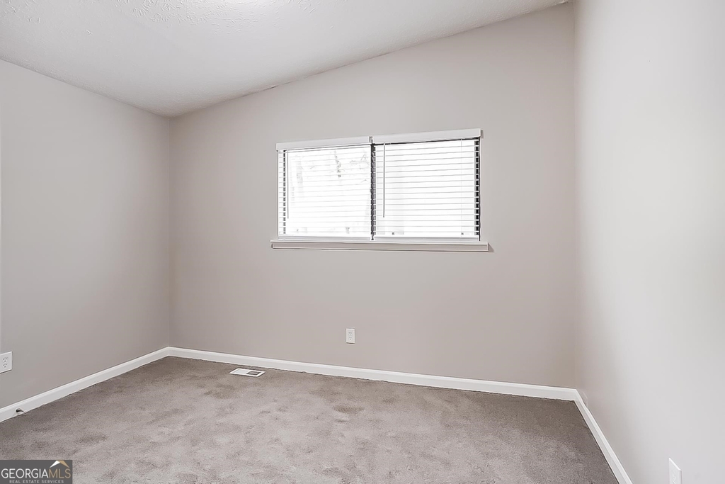 3740 Junior Lane - Photo 10