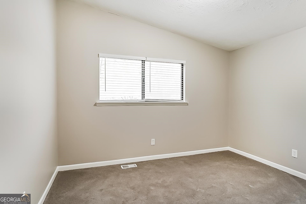 3740 Junior Lane - Photo 11