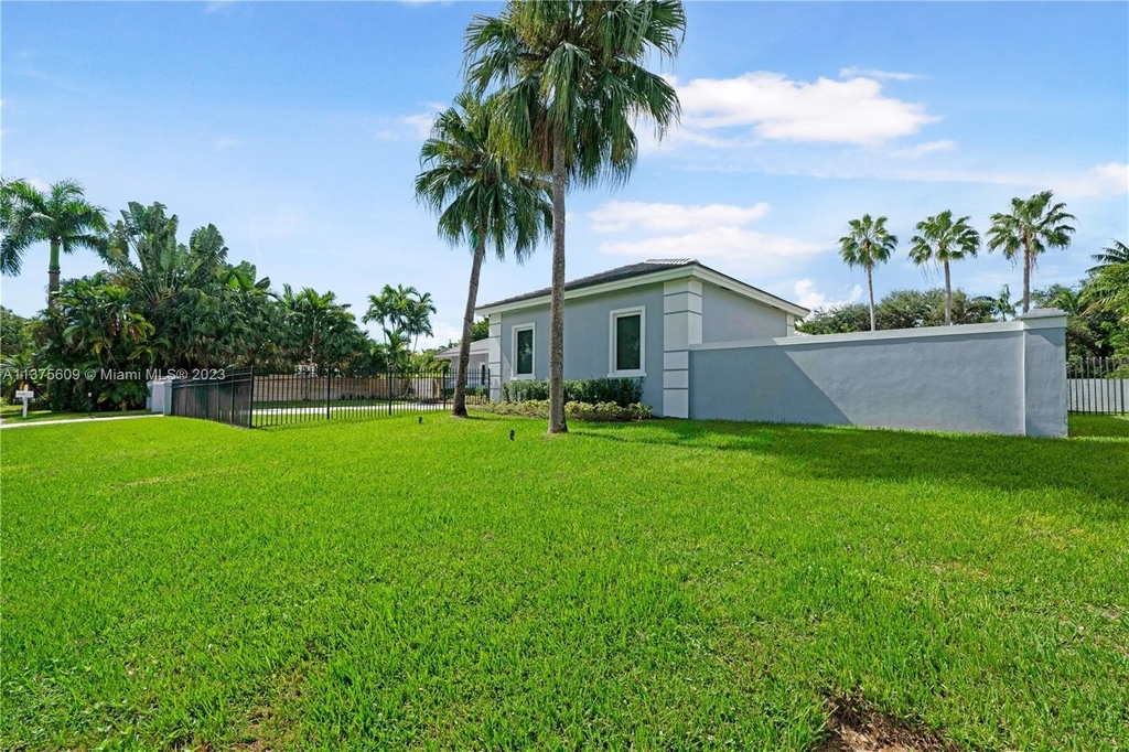 16320 Sw 89th Pl - Photo 28