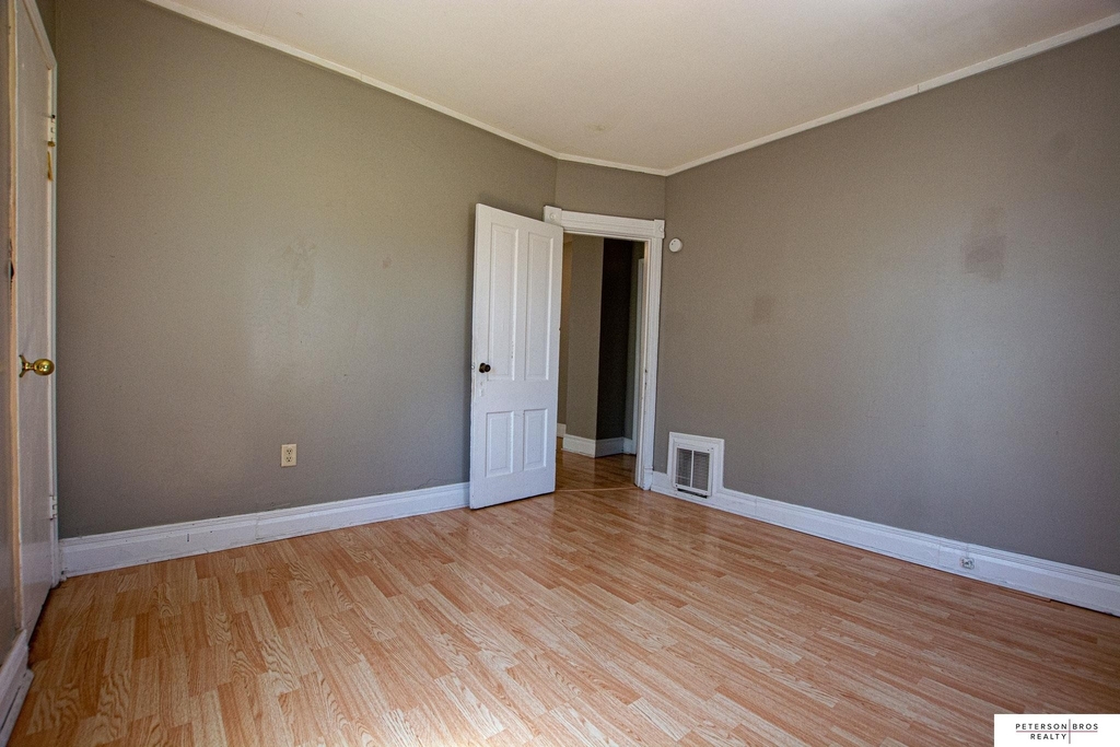 1113 S 30 Avenue - Photo 3