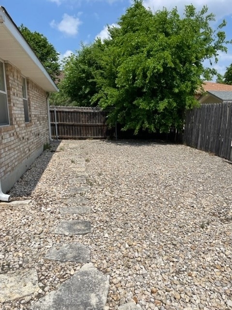 225 Coronado Circle - Photo 6