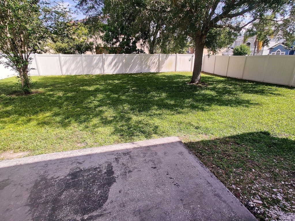 12803 Grovehurst Avenue - Photo 19