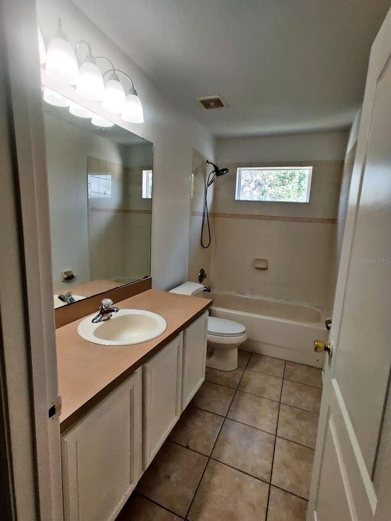 12803 Grovehurst Avenue - Photo 15