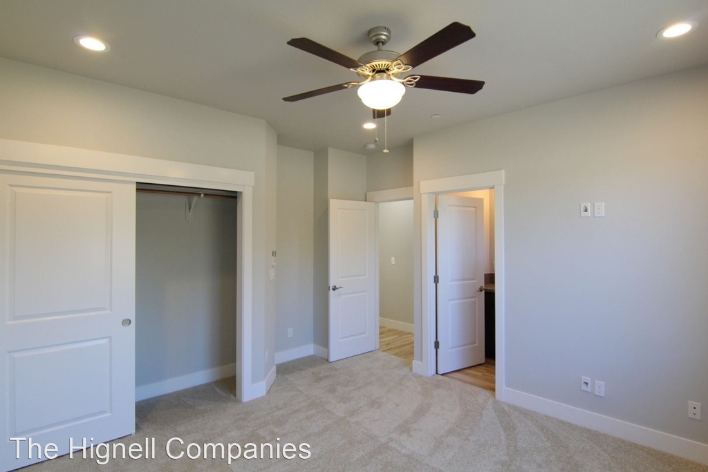 1392 Bonhurst Dr. - Photo 15