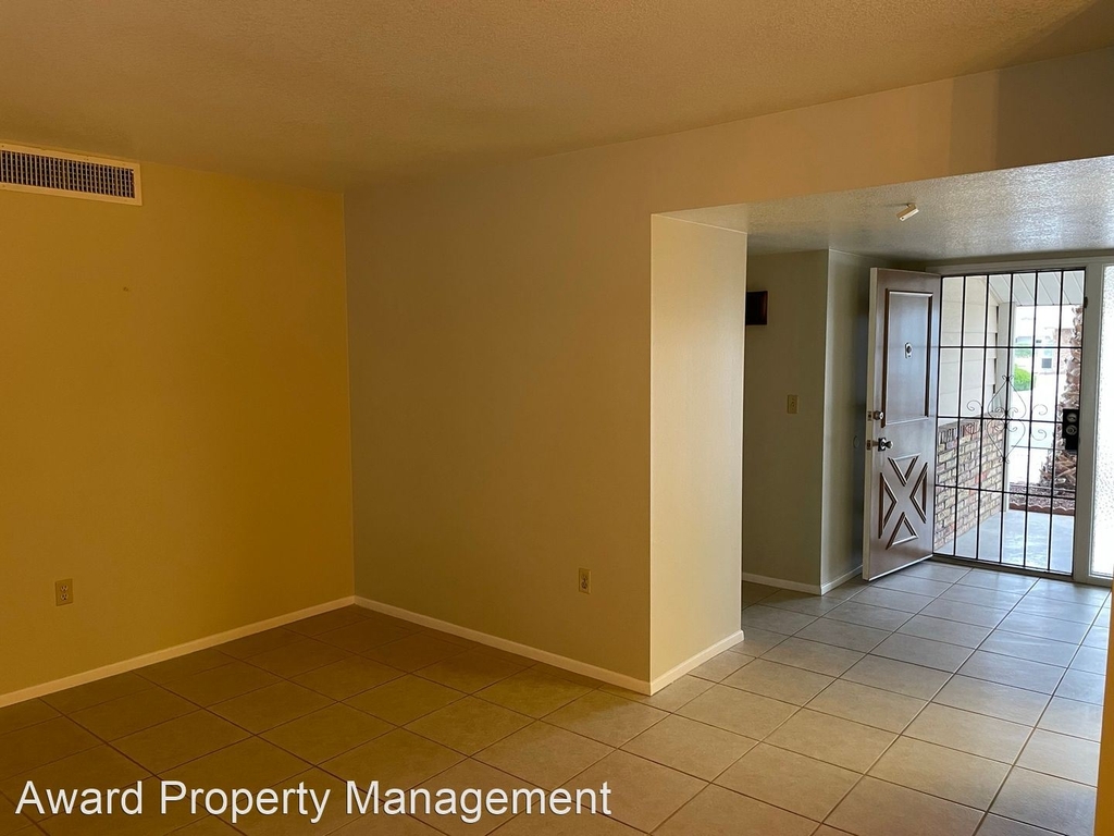 28721 Murrieta Rd - Photo 8