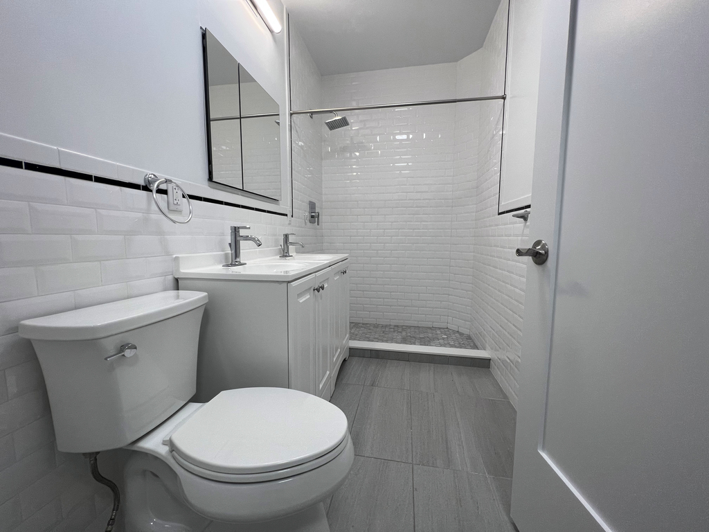 Copy of 1061 Saint Nicholas Avenue, Unit 22 - Photo 5