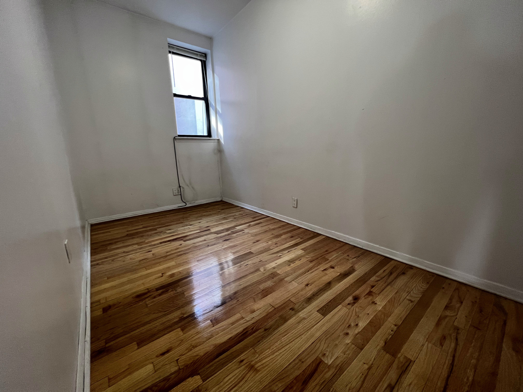 522 West 152nd Street - Photo 3