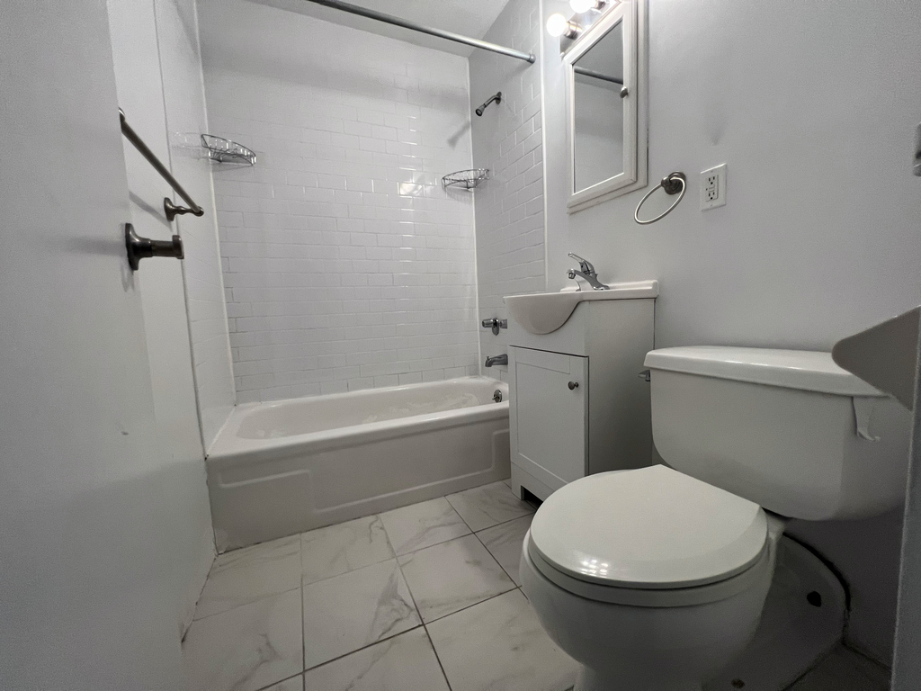 522 West 152nd Street - Photo 7