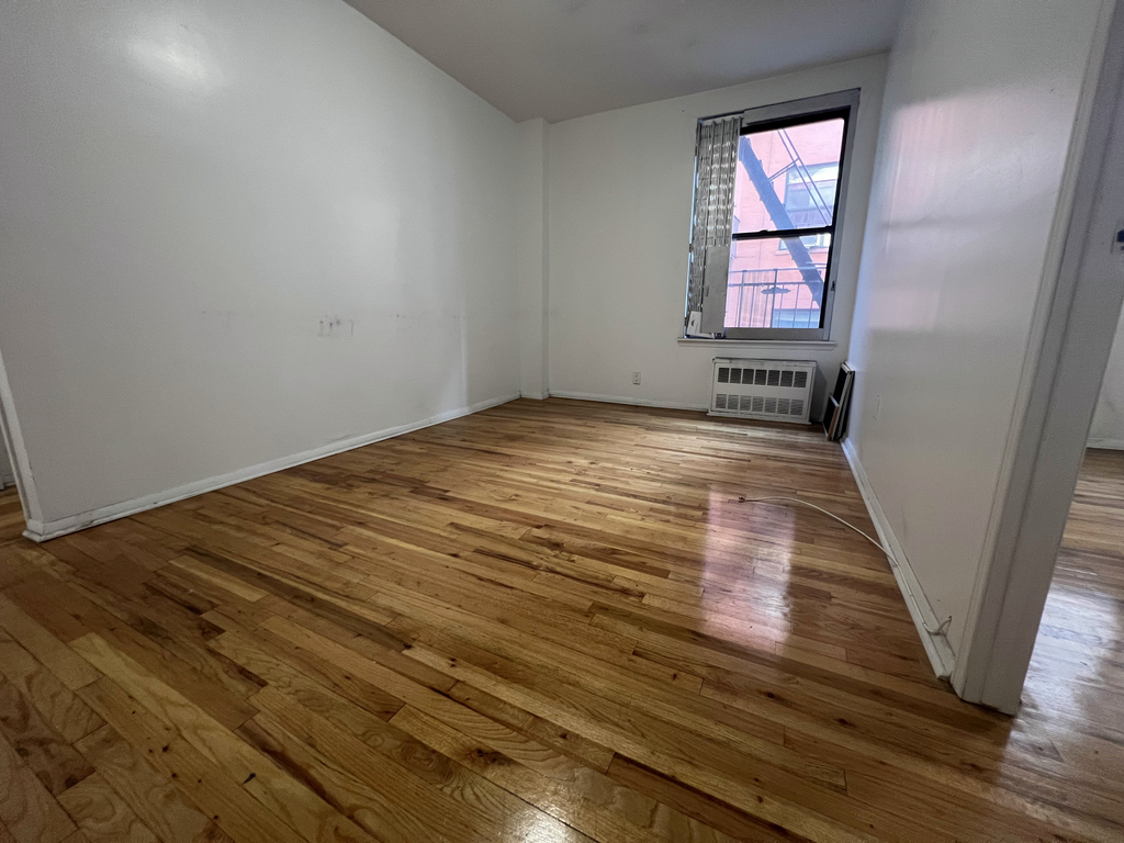 522 West 152nd Street - Photo 1