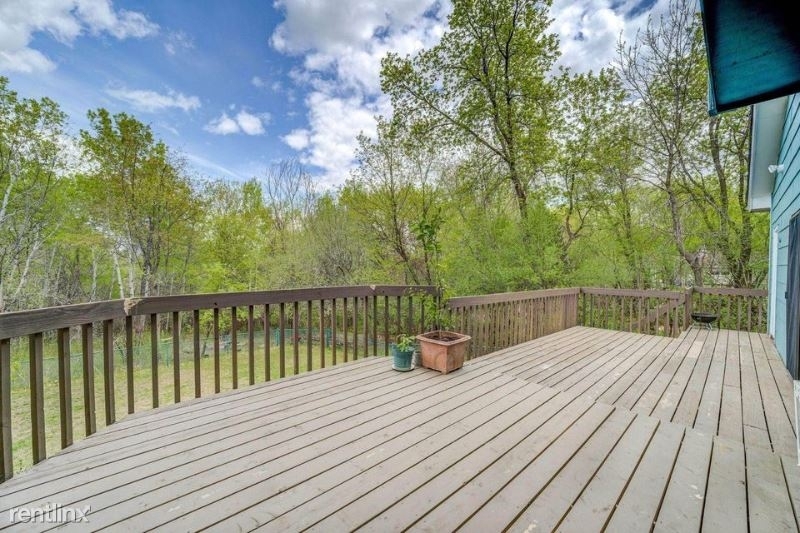 6054 Kalen Dr - Photo 21