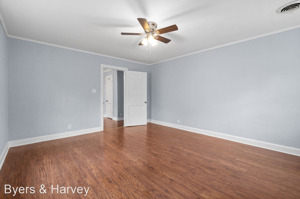 814 Gracey Avenue - Photo 3