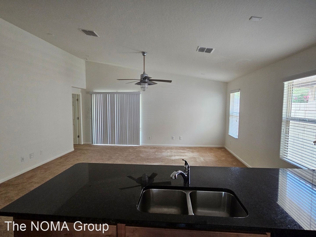 36870 N Coronado Ln - Photo 6