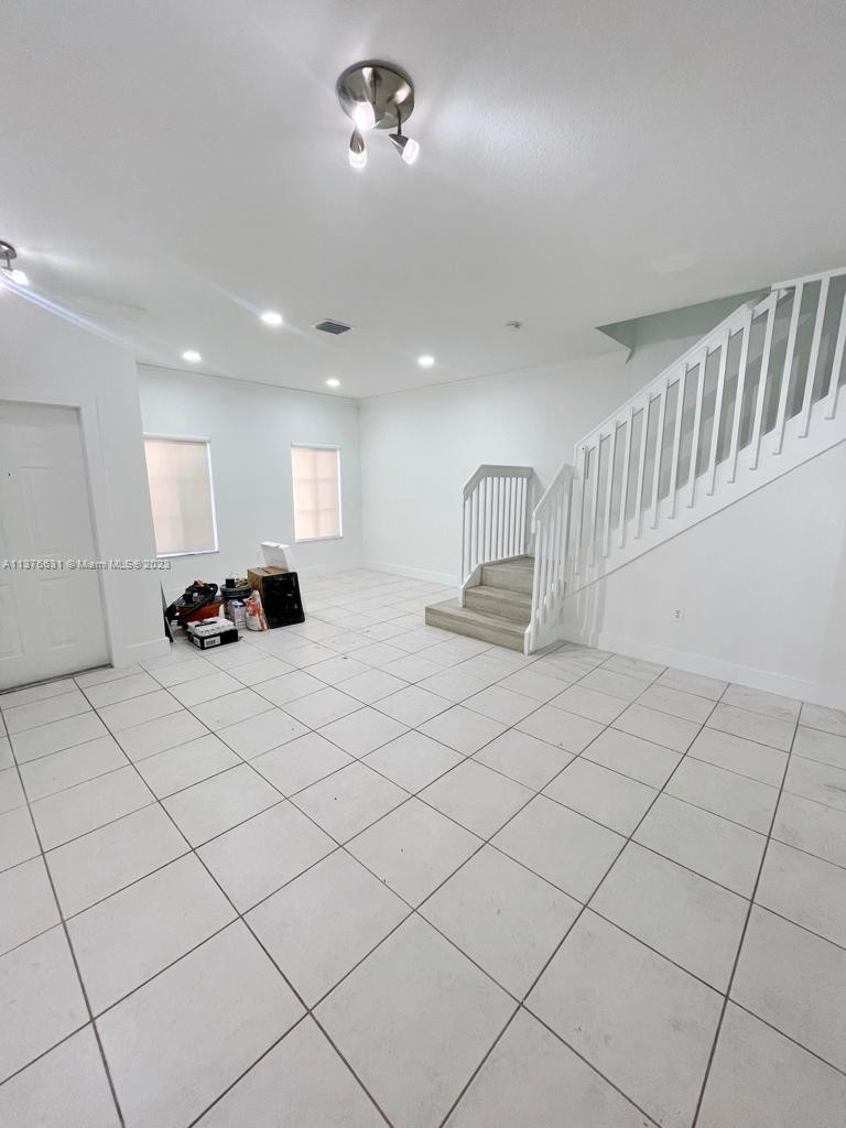 10775 Nw 83rd Ter - Photo 3