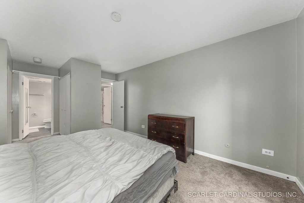 1255 N Sterling Avenue - Photo 9