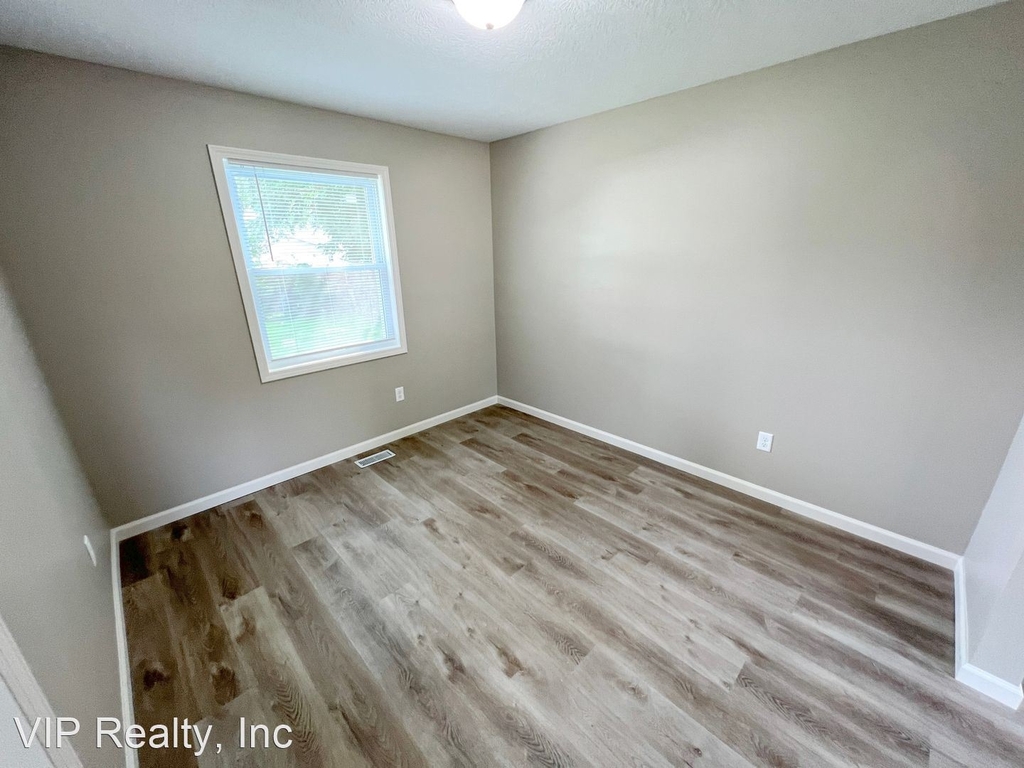 7020 Prior Place - Photo 27