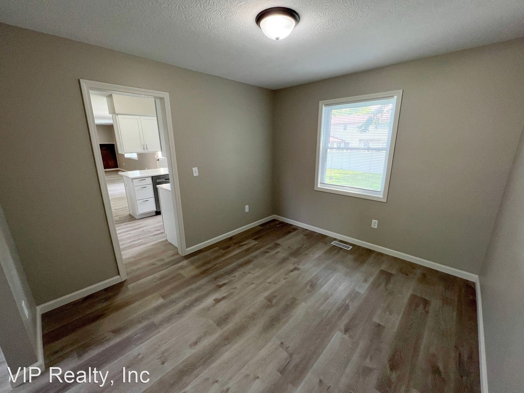 7020 Prior Place - Photo 29