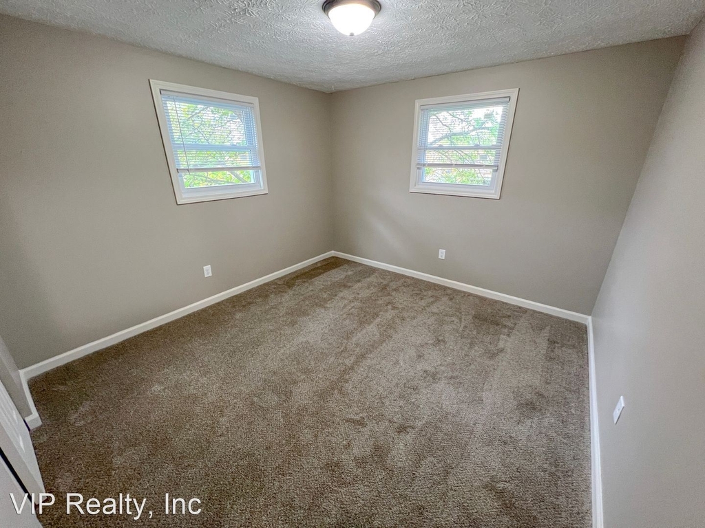 7020 Prior Place - Photo 5