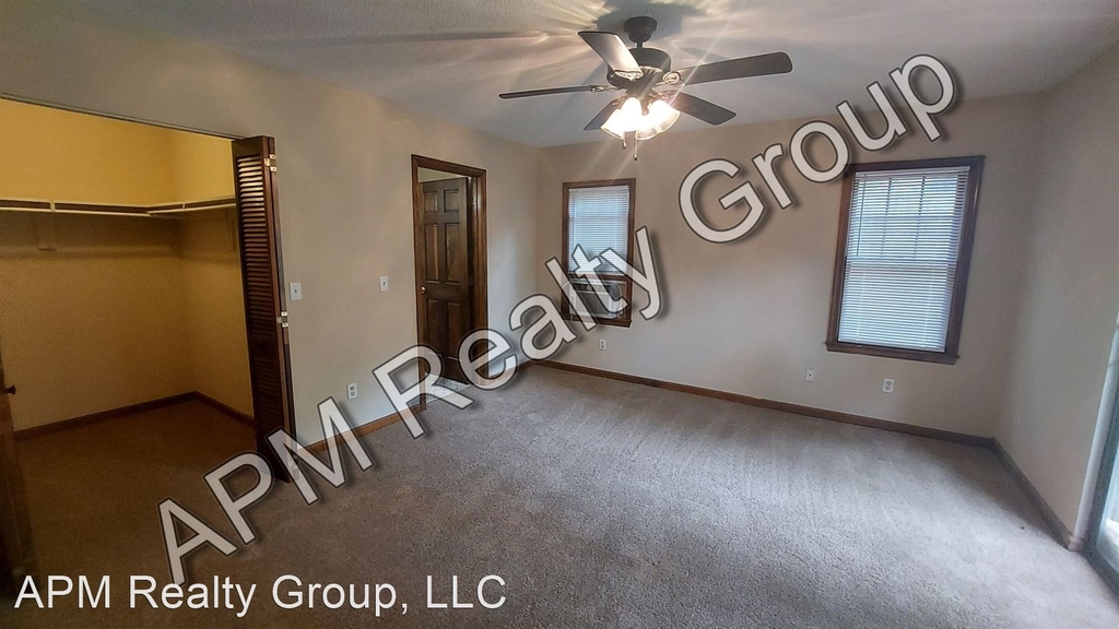 1417 Waterwood Drive - Photo 3