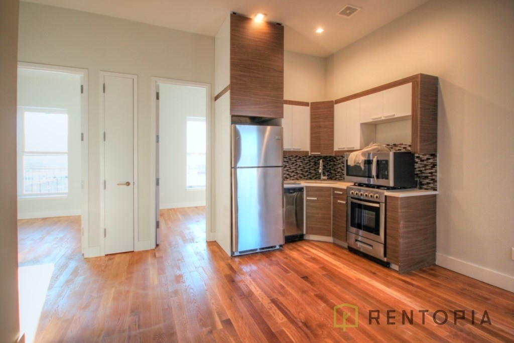 119 Guernsey Street - Photo 0