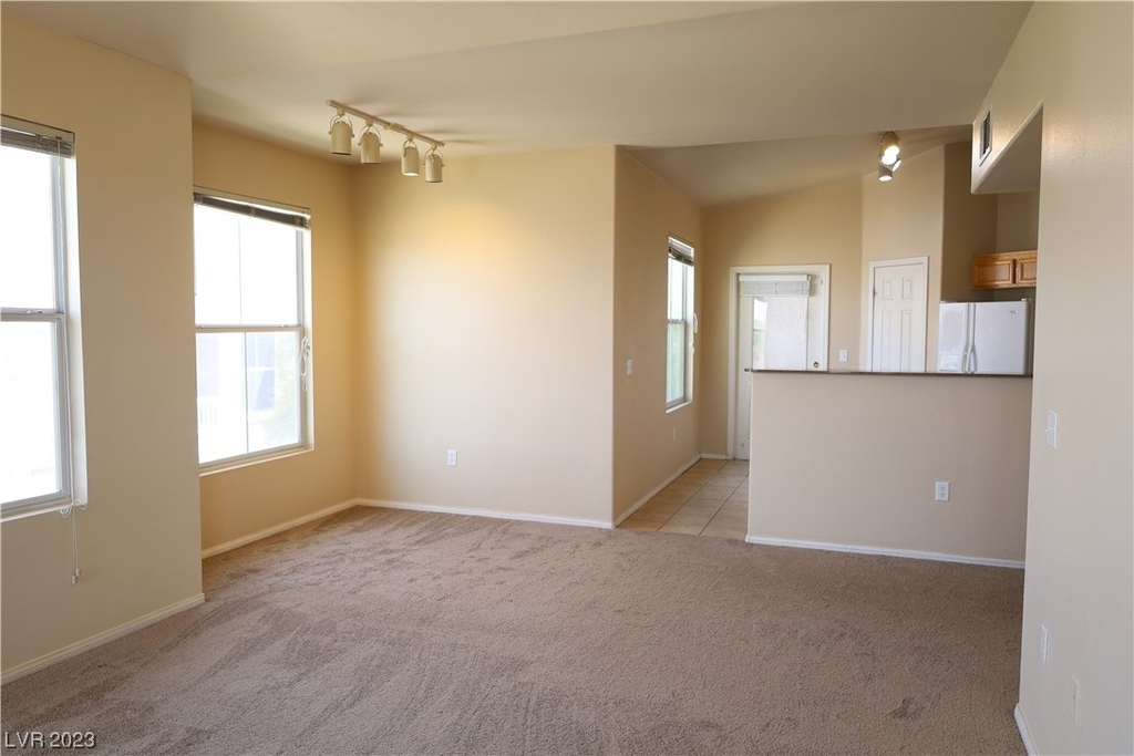 10001 Peace Way - Photo 5