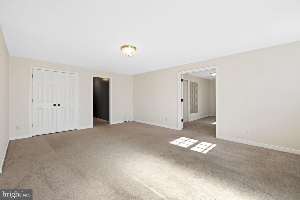 11203 Spring Meadow Boulevard - Photo 39