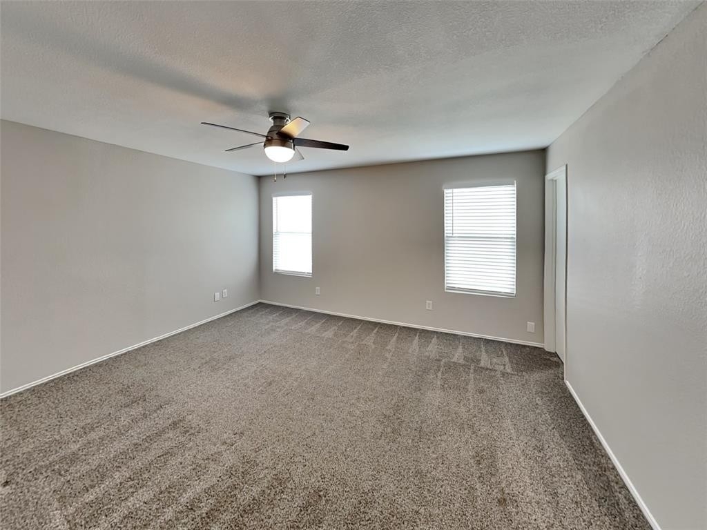 4933 Parkview Hills - Photo 9