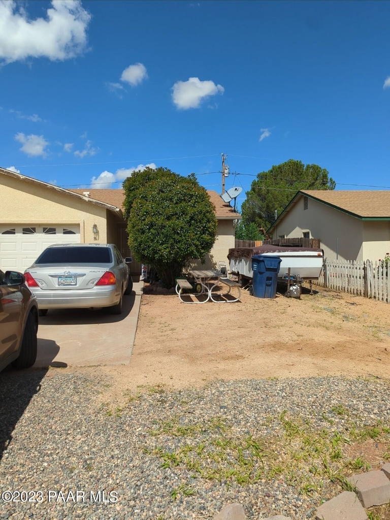 3028 N Constance Drive - Photo 0