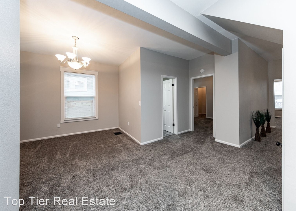 423 W Bijou Street - Photo 11