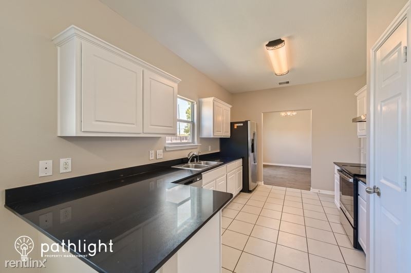 3802 Cloudbluff Lane Unit - Photo 4