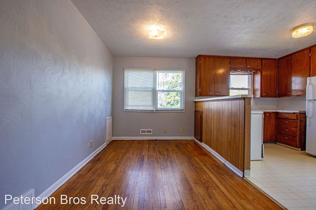 4422 North 53rd Street (sfh) - Photo 2