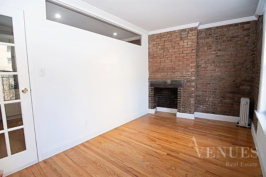 103 East 2nd Street - Photo 3