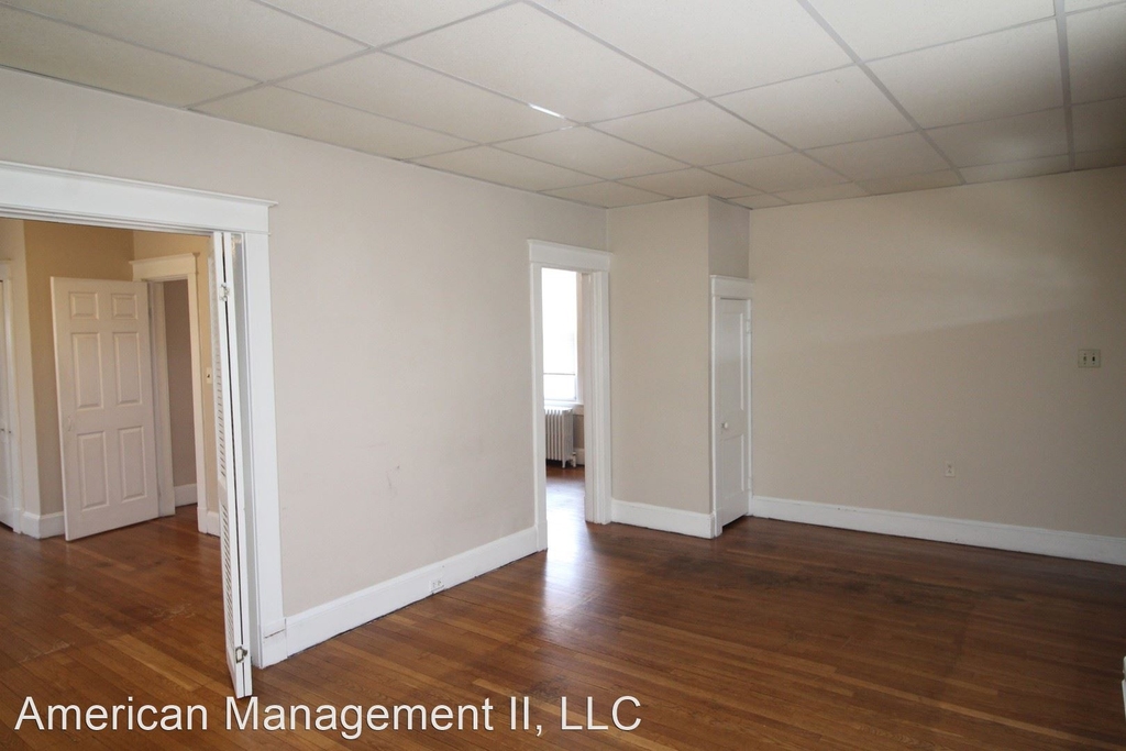 3030 E. Northern Pkwy - Photo 5